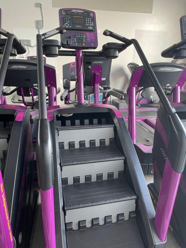 Escalera sin fin marca Life Fitness Integrity IPod